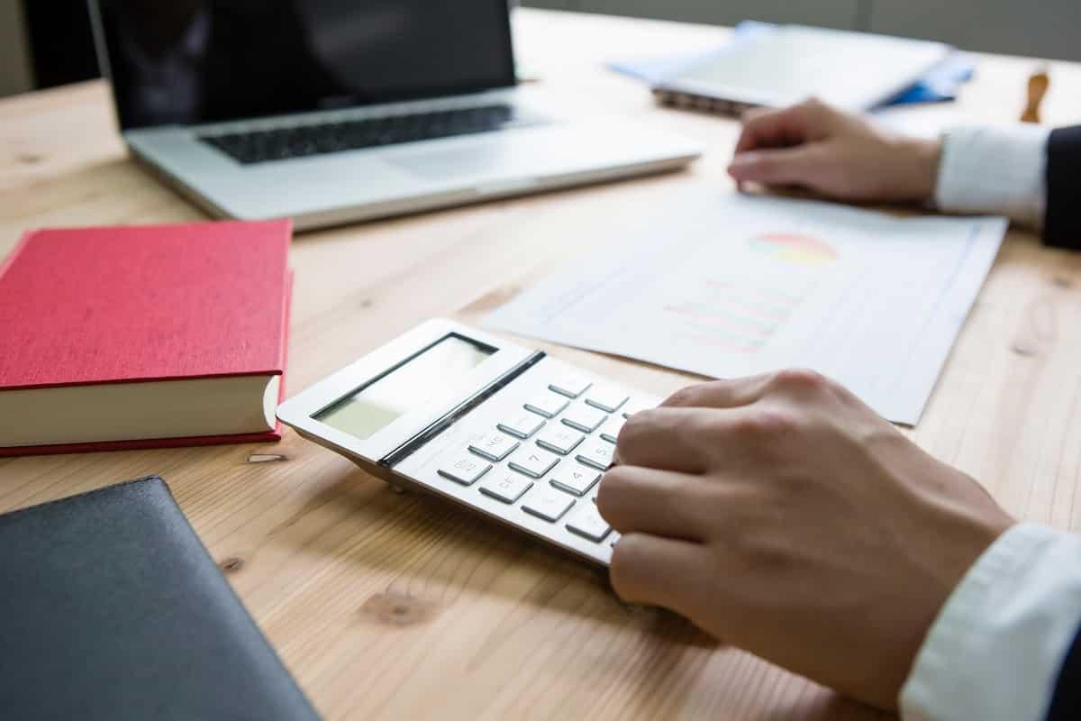 tarif community manager